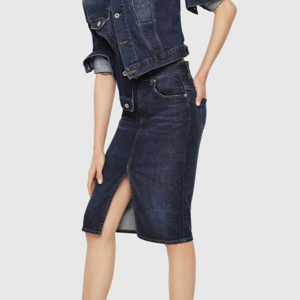 Diesel Mid Rise Denim De-Pencil Skirt Size 25